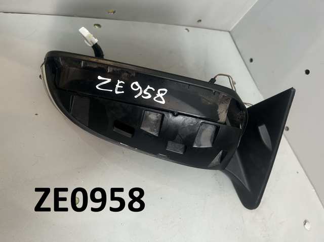 Зеркало наружное правое 879100E173 TOYOTA