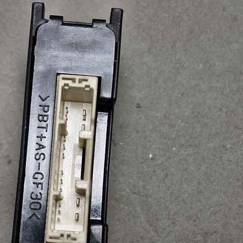 8963048040 TOYOTA купить в Винница