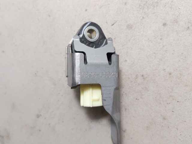 TOYOTA 8983360040 Датчик удара в наличии Тернополь