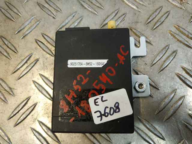 8H5218D540AC LAND ROVER купить в Днепр