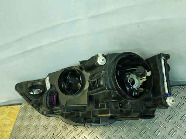 VAG 8V0941004 Фара правая в наличии Одесса