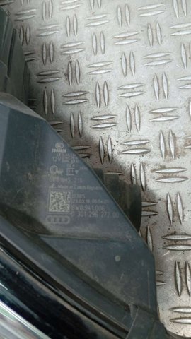 VAG 8W0941006 Фара правая в наличии Полтава