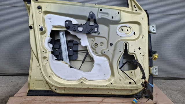 9002X7 Дверь передняя левая купить Хмельницкий