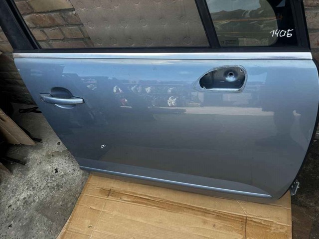 9004AV PEUGEOT Дверь передняя правая купить в Тернополь