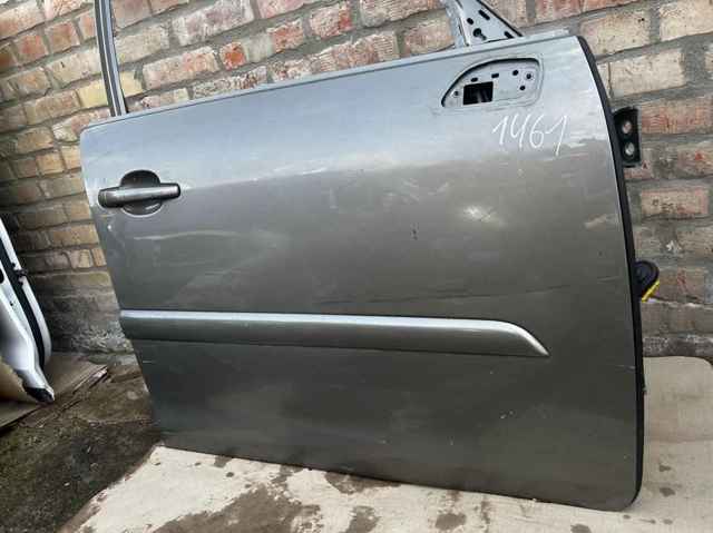 9004Y0 PEUGEOT Дверь передняя правая купить в Житомир