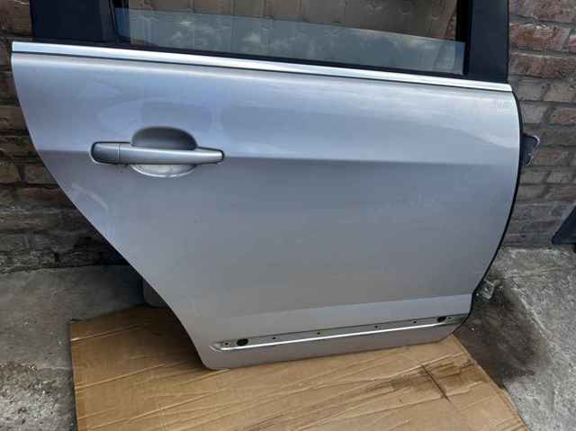 9008X9 PEUGEOT Дверь задняя правая купить в Житомир