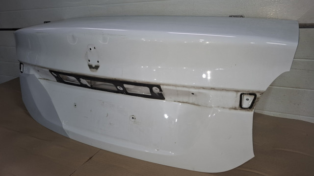 901003406R RENAULT Крышка багажника купить в Павлоград