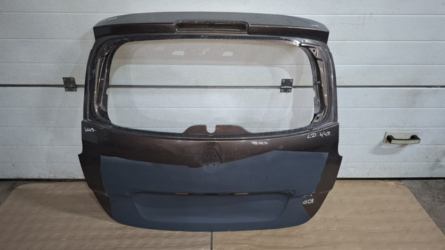 Пятая дверь 901006104R RENAULT
