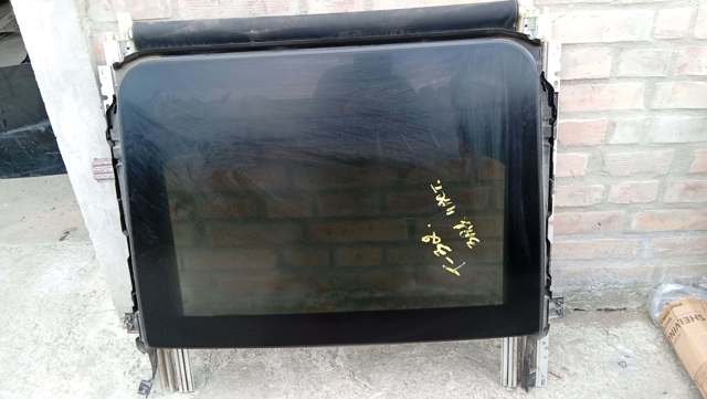 Крышка люка крыши, задняя 916044CC0B NISSAN