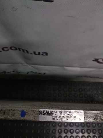 RENAULT 921002969R Радиатор кондиционера в наличии Ирпень