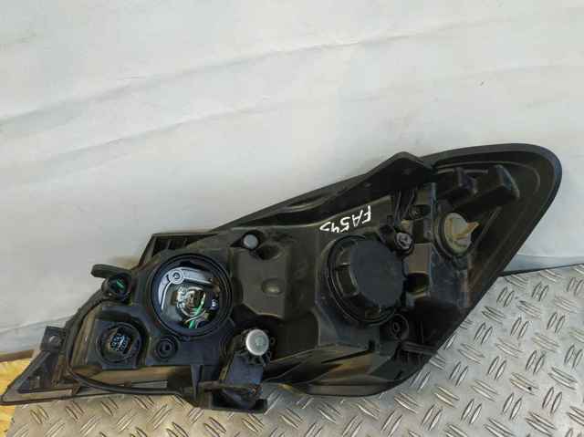 921021H070 HYUNDAI Правая фара купить в Украина