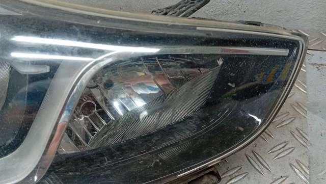 HYUNDAI 921021KXXX Правая фара в наличии Львов