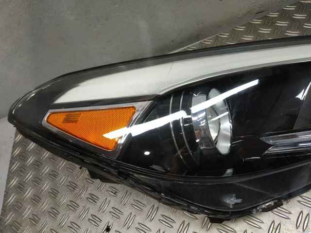 HYUNDAI 92102D3050 Правая фара в наличии Кривой Рог