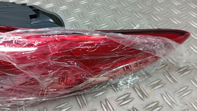 Фонарь задний правый, внешний 92402C2000 MARKET (OEM)