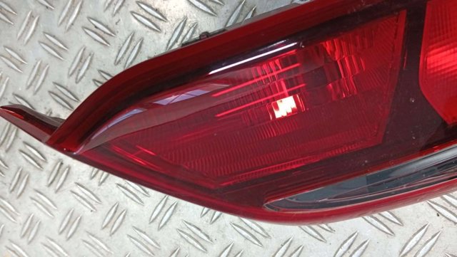 HYUNDAI 92404H5000 Фонарь задний правый внутренний в наличии Тернополь