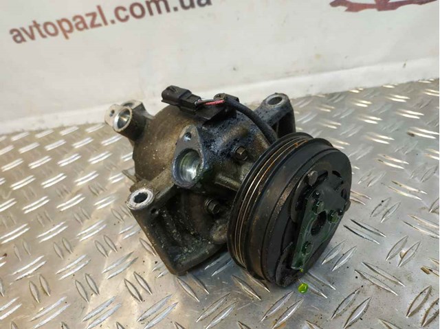 RENAULT 926000287R Компрессор кондиционера в наличии Тернополь