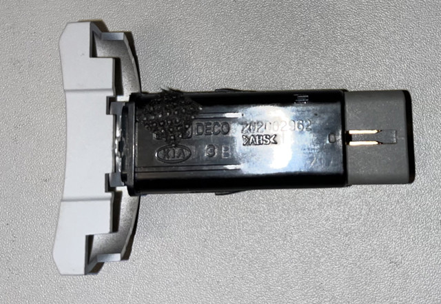 937401E000QS HYUNDAI Кнопка включения противотуманных фар купить в Павлоград