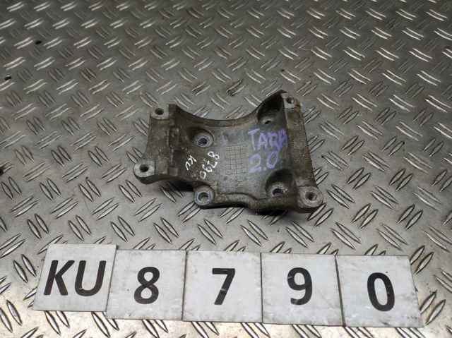 Кронштейн компрессора кондиционера 9511164J10 SUZUKI