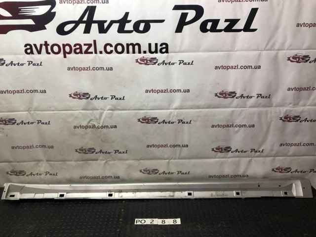Накладка (молдинг) порога наружная левая 96051AG010LR SUBARU