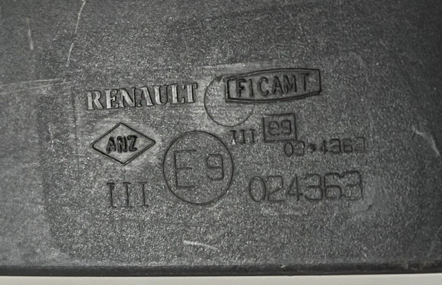 963018796R RENAULT Правое зеркало купить в Ровно