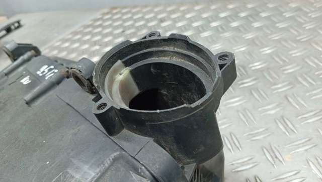  Корпус воздушного фильтра 9663365980 PEUGEOT