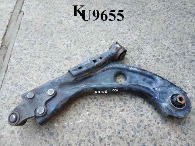 Нижний правый рычаг передней подвески 9678311280 PEUGEOT