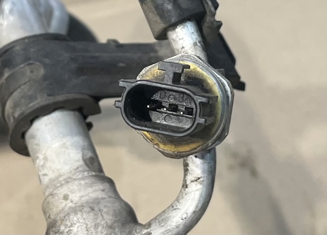 977592W000 HYUNDAI купить в Ровно