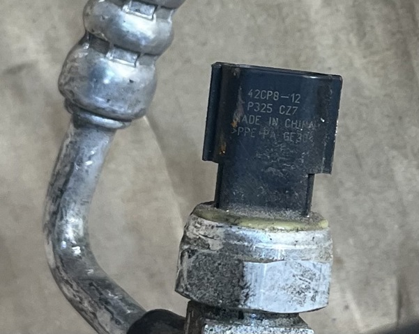 HYUNDAI 977592W000 в наличии Львов