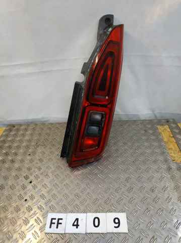 Правый стоп-сигнал 9820555080 PEUGEOT