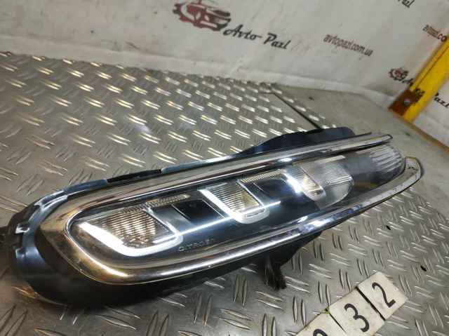 PEUGEOT 9823312980 Фара дневного света правая в наличии Украина
