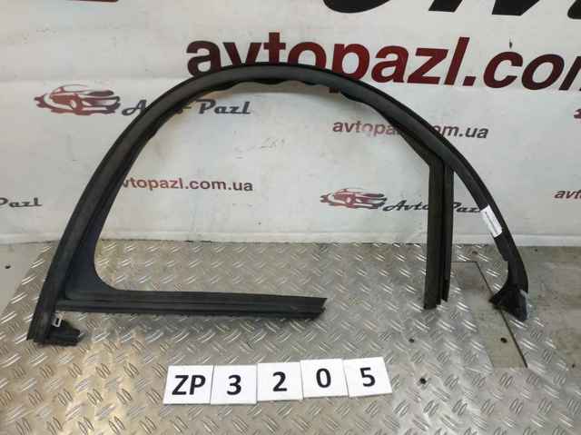Направляющая стекла рамки двери передней правой 9834497080 PEUGEOT