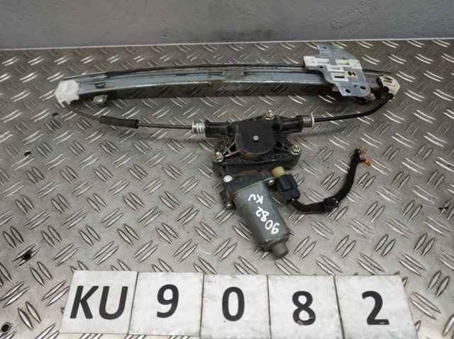 Мотор стеклоподъемника двери задней, левой 988101G200 HYUNDAI
