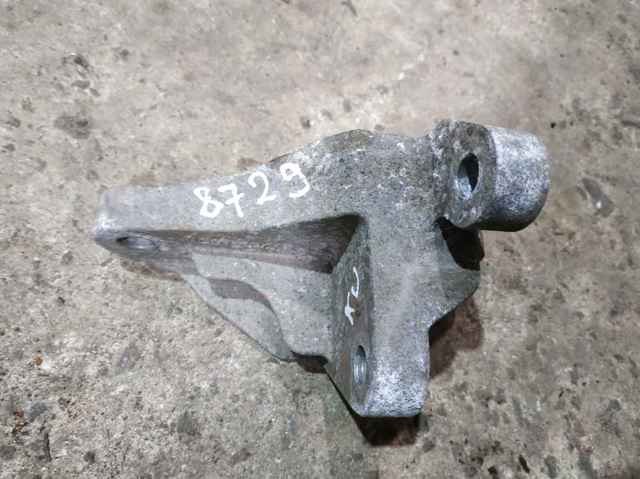 Подушка (опора) двигателя лев./прав. 9G916P093AA FORD