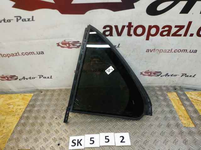 Уголок задней левой двери A1677301308 MERCEDES