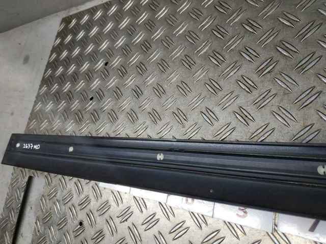 A2106900482 MERCEDES Накладка двери передней правой купить в Павлоград