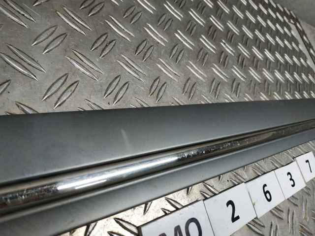 MERCEDES A2106900482 Накладка двери передней правой в наличии Павлоград