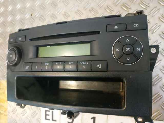 A9068200079 Магнитола (радио AM/FM) купить Ирпень