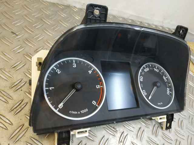LAND ROVER AH2210849EJ Приборная доска (щиток приборов) в наличии Винница