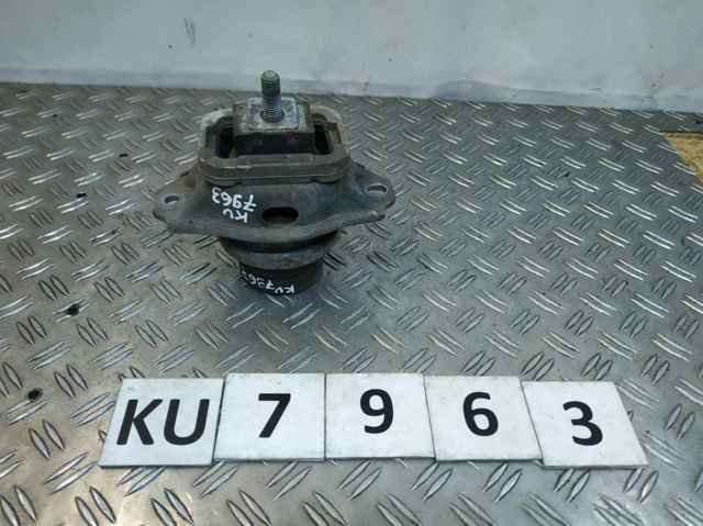 Гидроопора двигателя передняя AH226A003BA LAND ROVER