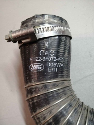 AH229F072AD LAND ROVER Шланг (патрубок) интеркуллера купить в Украина