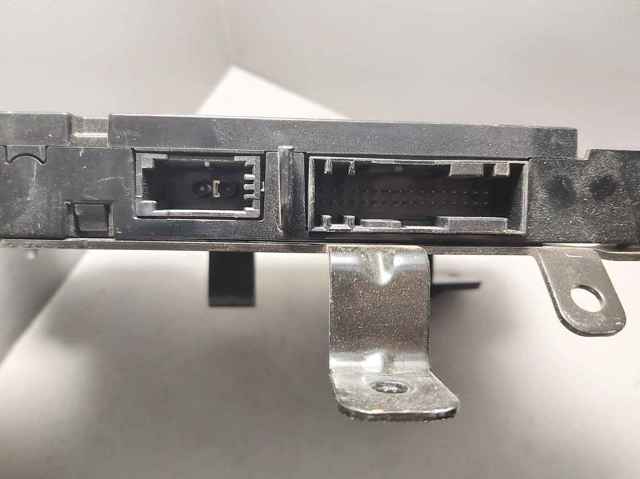 AH4210F845AA LAND ROVER купить в Тернополь