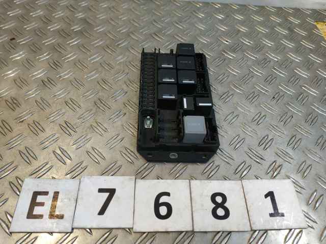Монтажный блок AH4214A073AB LAND ROVER