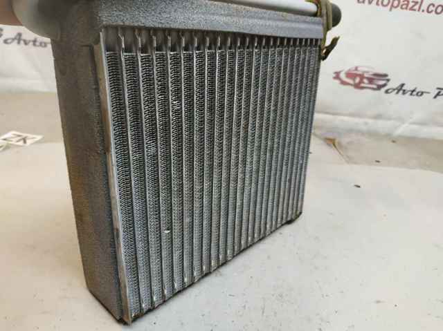FORD AV6N19850AA Испаритель кондиционера в наличии Каменское