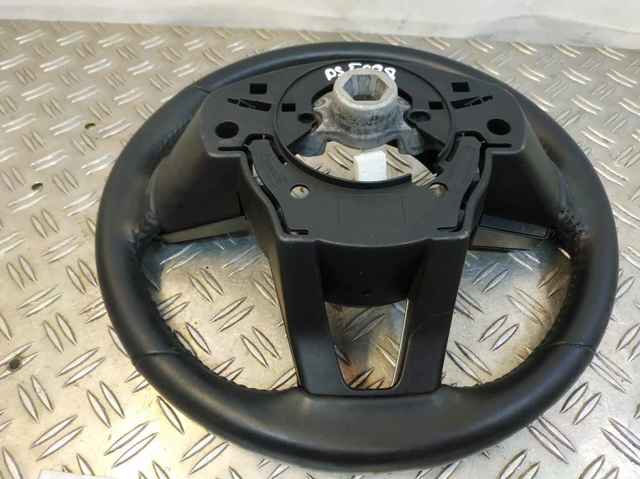 MAZDA B63M3298X02 в наличии Черновцы