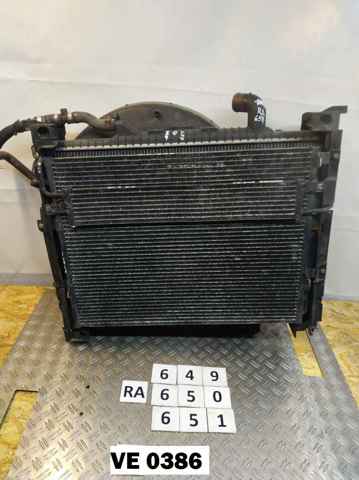 Рамка радиатора охлаждения BH428146AE LAND ROVER