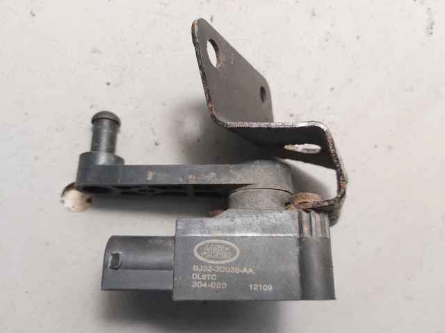 LAND ROVER BJ323D026AA в наличии Запорожье