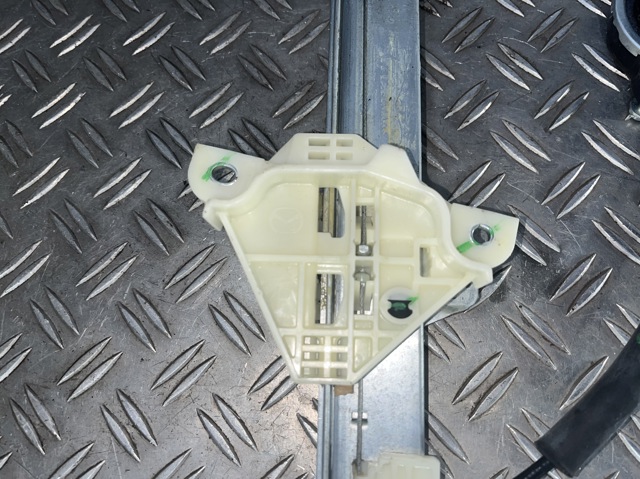 BJS758590A MAZDA купить в Запорожье