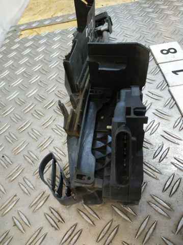 FORD BM5AA21812BF в наличии Винница