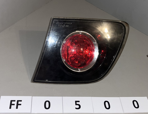 BS4J513F0 MAZDA Фонарь задний правый внутренний купить в Чернигов
