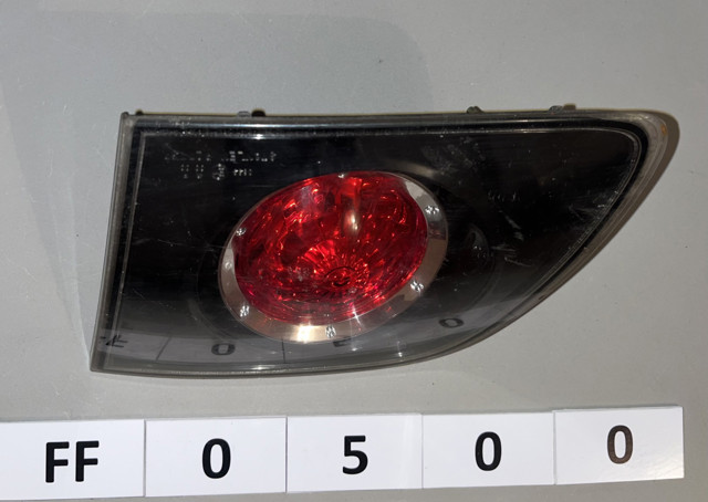 MAZDA BS4J513F0 Фонарь задний правый внутренний в наличии Ужгород